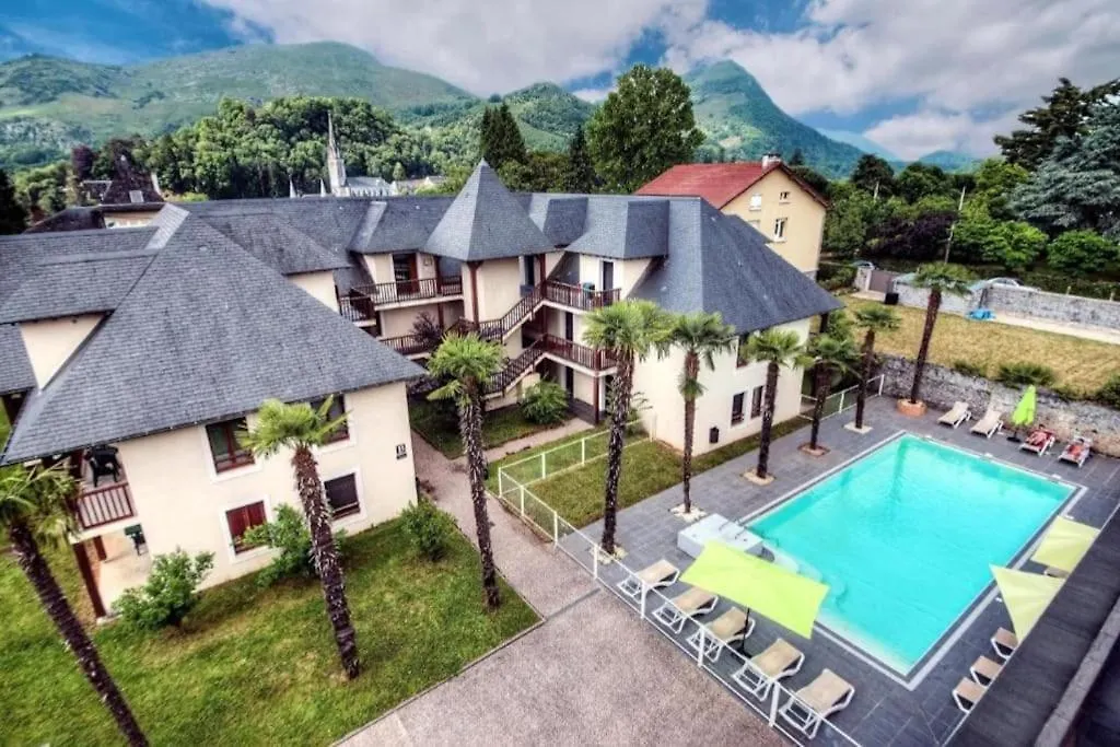 Appartement Du Chamois Roux, Dans Residence De Tourisme 3 Etoiles Lourdes